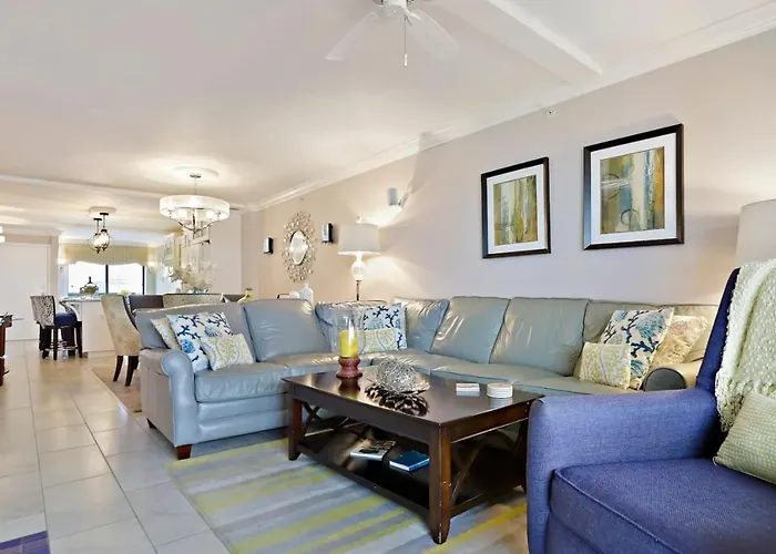 Castle 507 2bd 2ba Beachfront Oasis Holiday home Clearwater Beach
