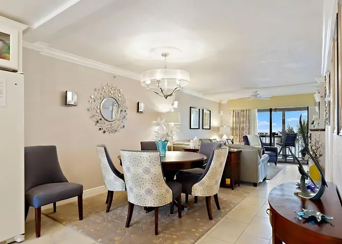 Castle 507 2bd 2ba Beachfront Oasis * Clearwater Beach